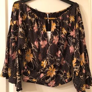Free People short with flared sleeves
